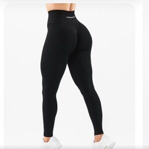 Alphalete Amplify leggings - black (size M)